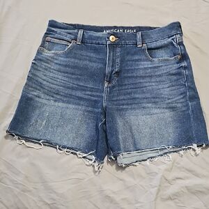 AEO Curvy Midi Frayed Dream Short Faded Blue Jean Stretch Shorts Plus Sz 16
